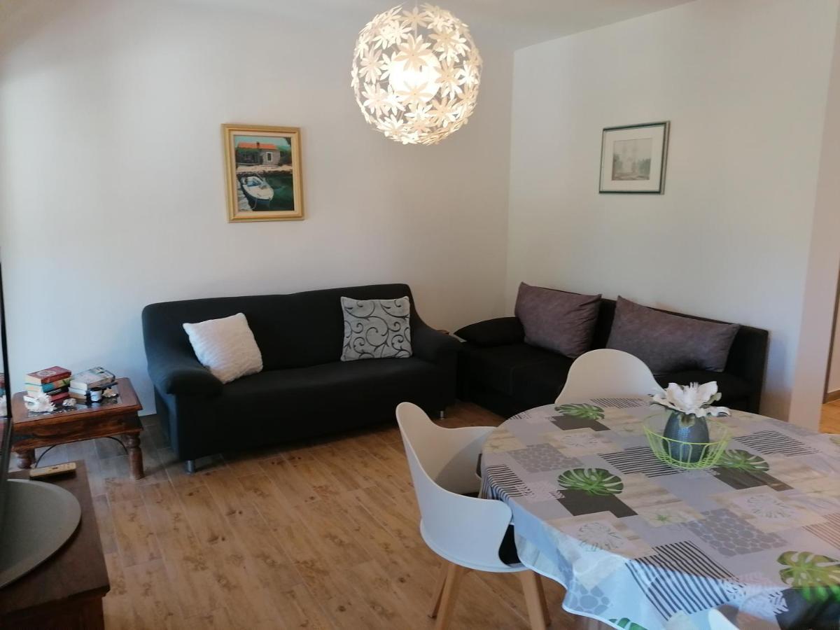 Apartmani Ilaria Medulin Bagian luar foto